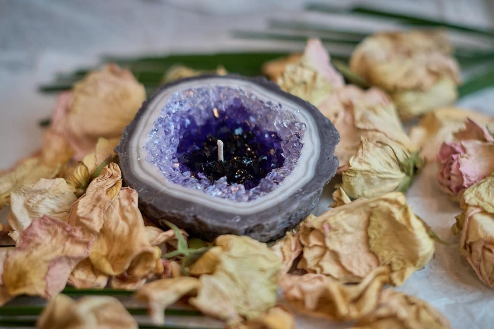 Amethyst Geode Candle 2