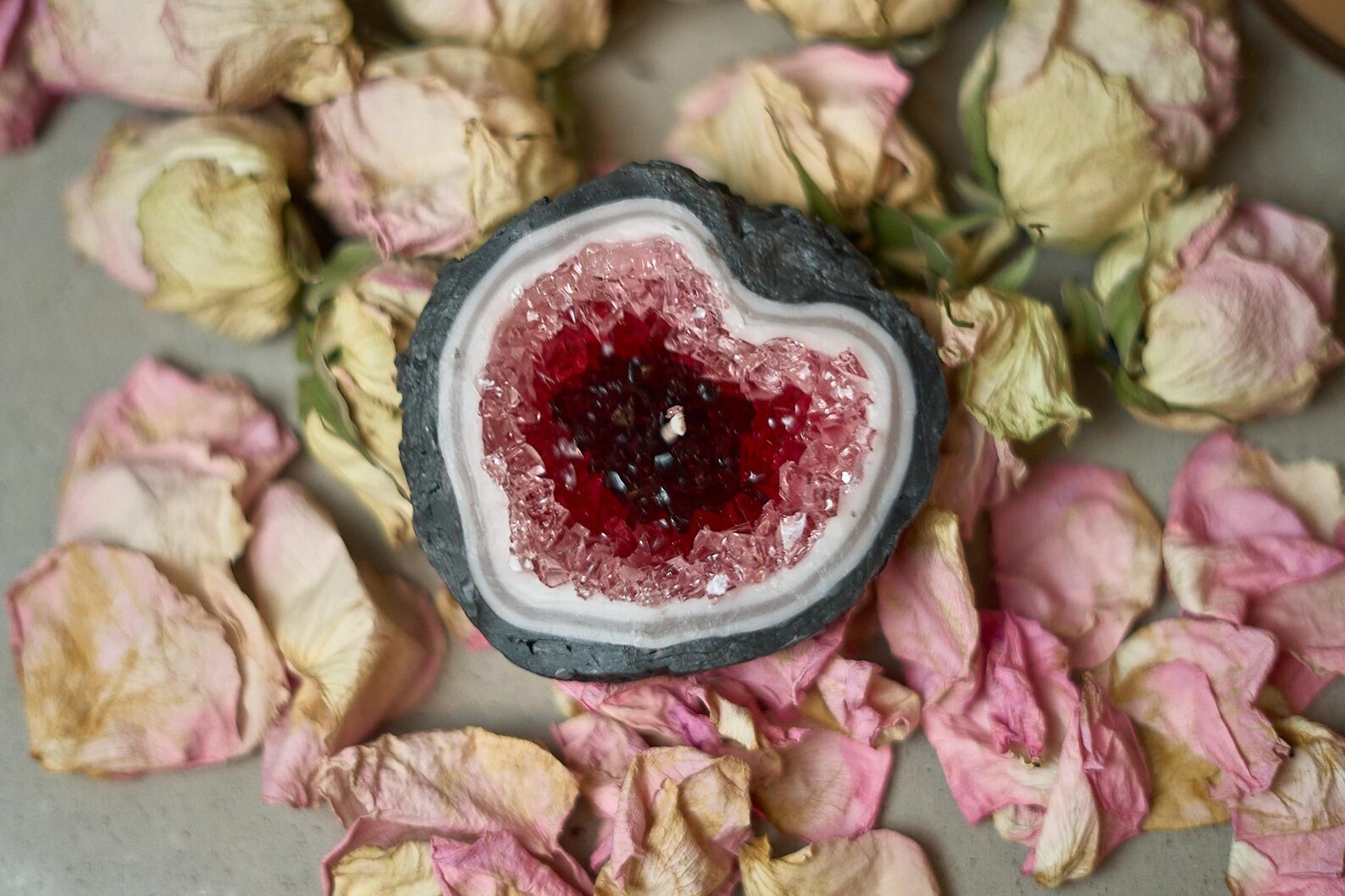 Amethyst Crystal Heart Candle 2