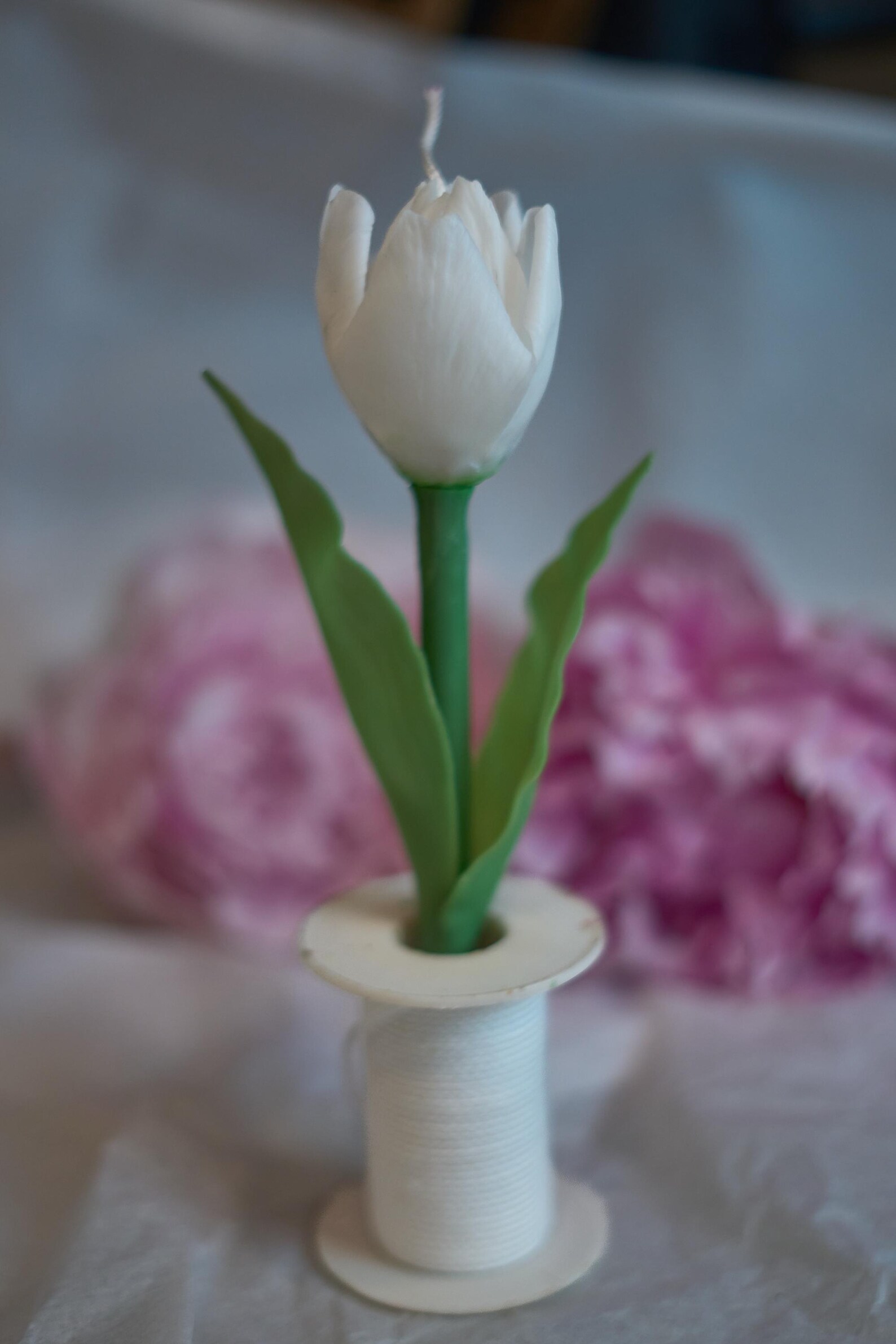 Luxury Tulip Candle 3