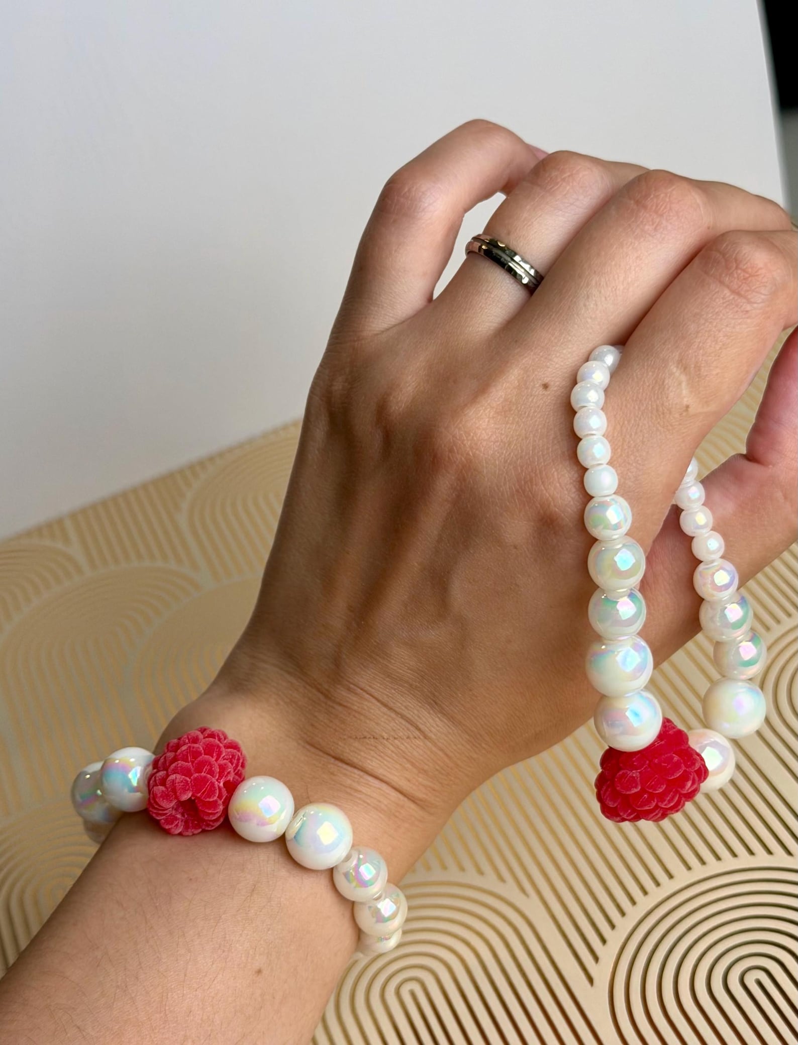 Handmade Raspberry Pearl Bracelet 2